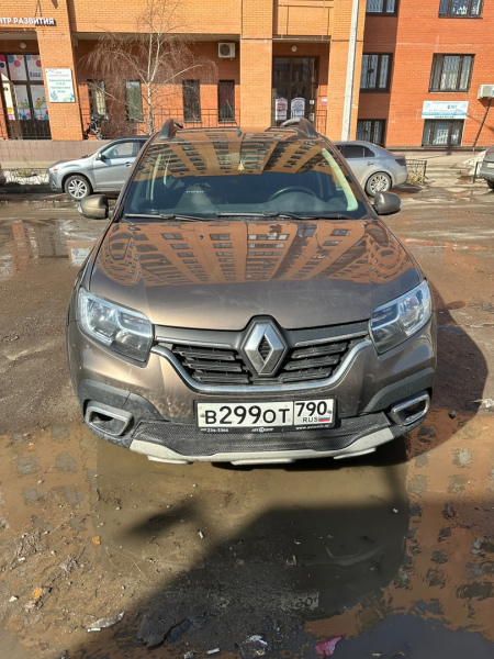Renault Sandero (2018г) - АТ